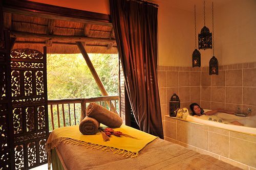 Three Cities Thorntree River Lodge 利文斯顿 外观 照片